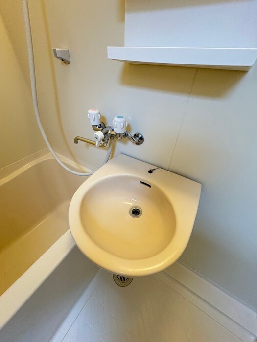 物件内観写真18　(洗面)