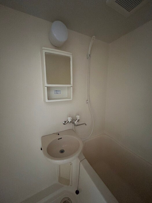 物件内観写真18　(洗面)