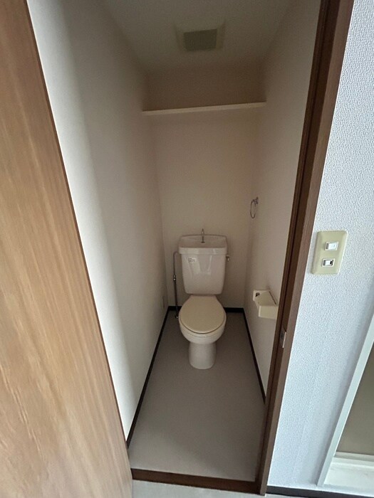 物件内観写真18　(トイレ)