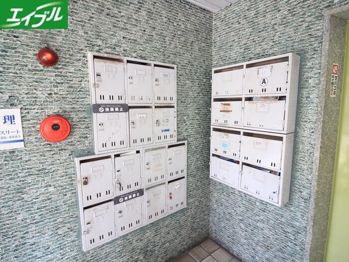 物件外観写真4　(建物設備)