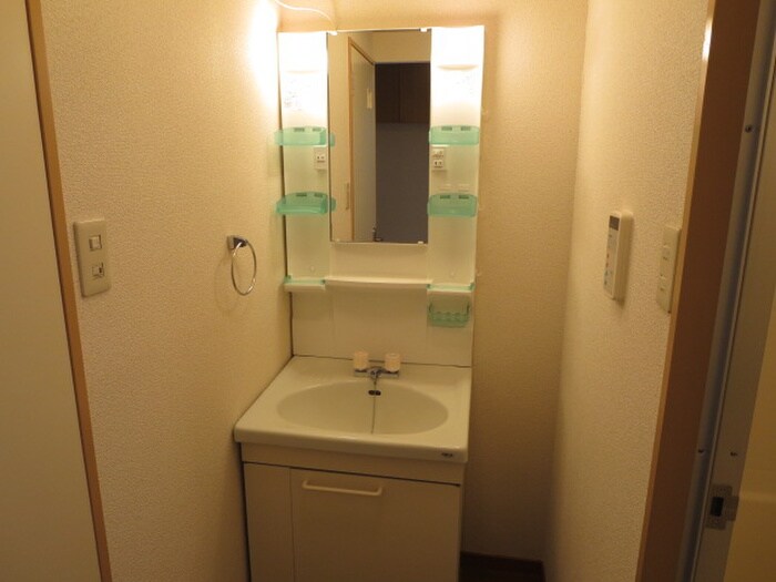 物件内観写真14　(洗面)