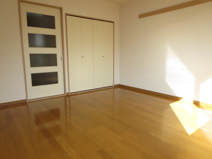 物件内観写真17　(居室)