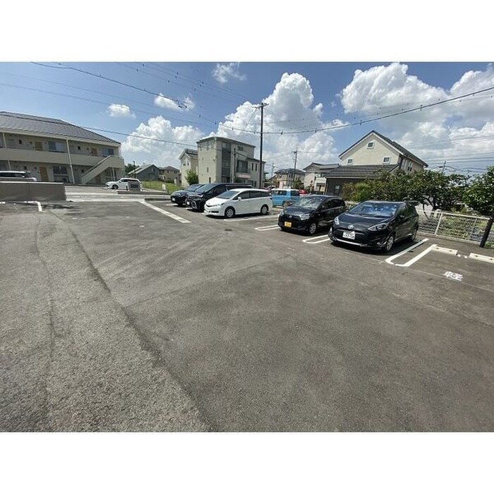 物件外観写真4　(外観写真)