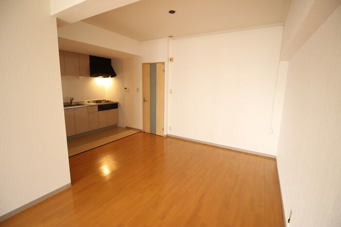 物件内観写真6　(居室)