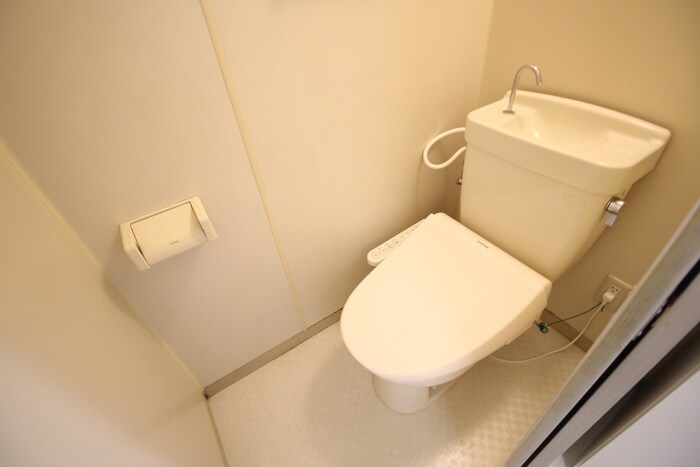 物件内観写真10　(トイレ)