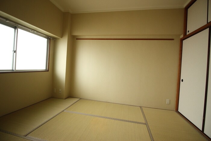 物件内観写真19　(居室)