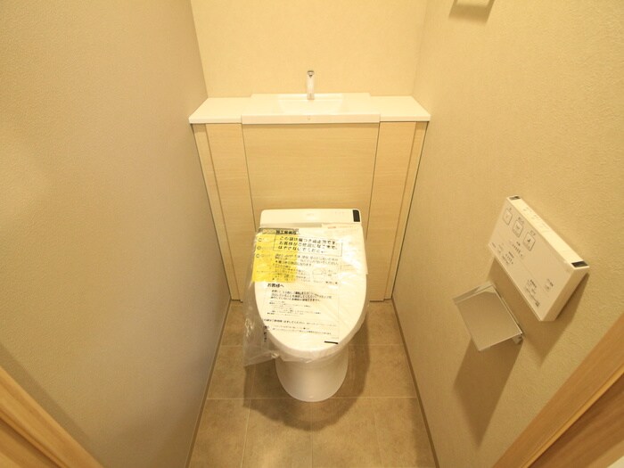 物件内観写真13　(トイレ)