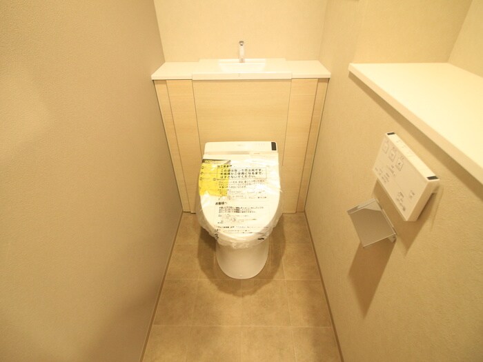 物件内観写真13　(トイレ)