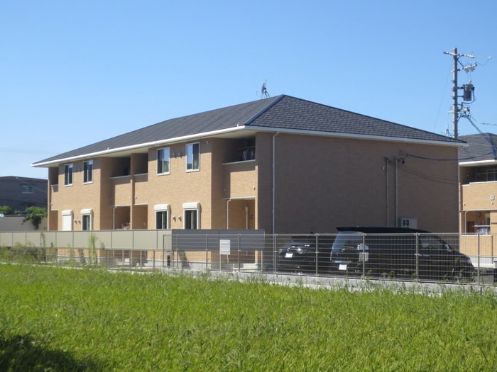 ひまわりⅠの物件外観写真