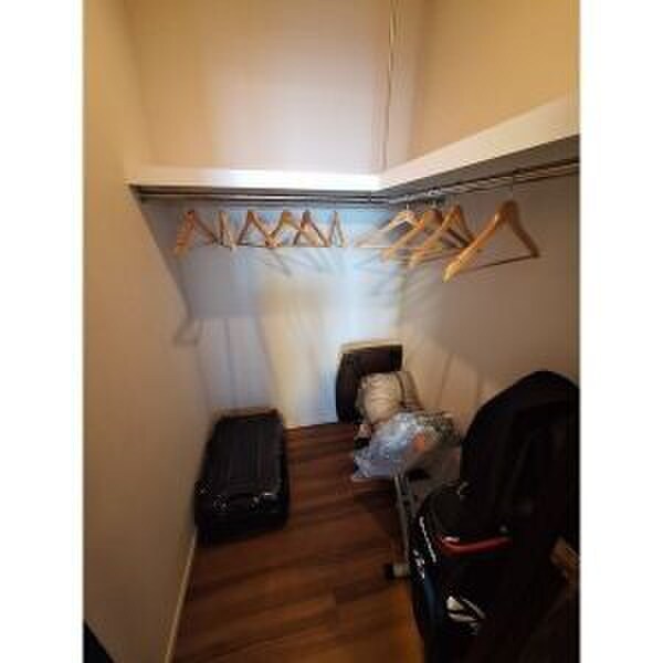 物件内観写真10　(収納)