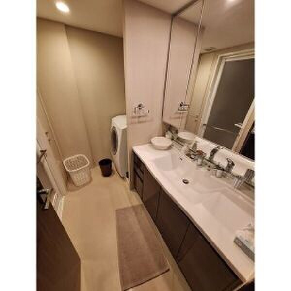 物件内観写真12　(洗面)