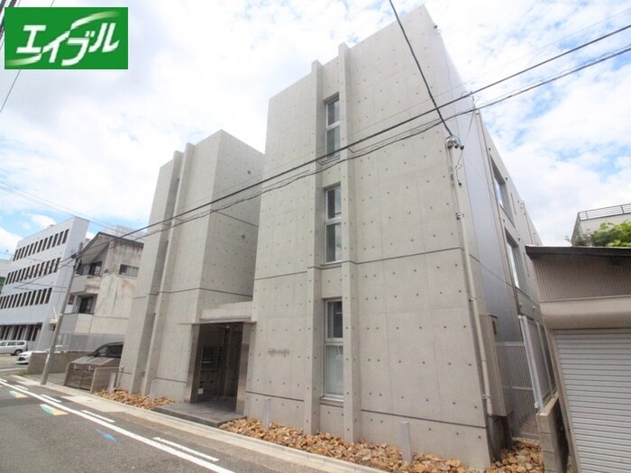 物件外観写真1　(外観写真)