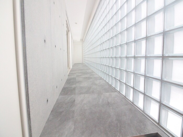 物件内観写真7　(廊下)