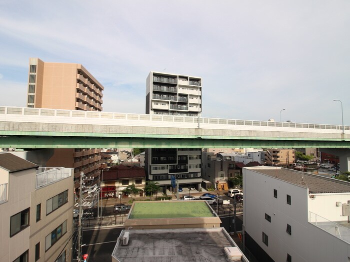 物件内観写真19　(室内からの展望)