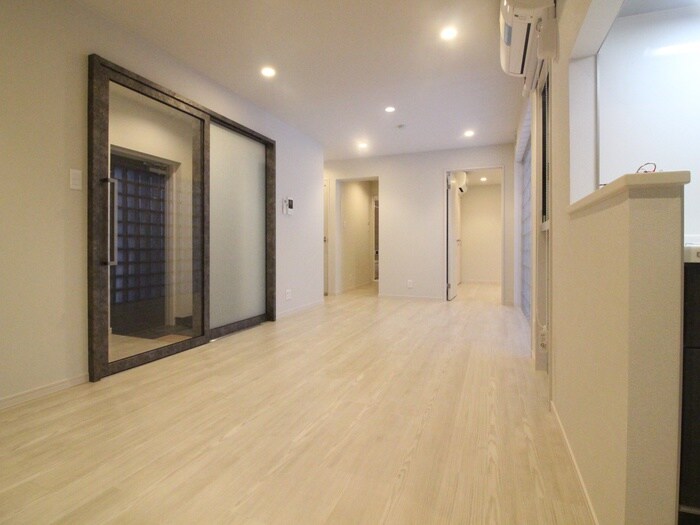 物件内観写真9　(居室)