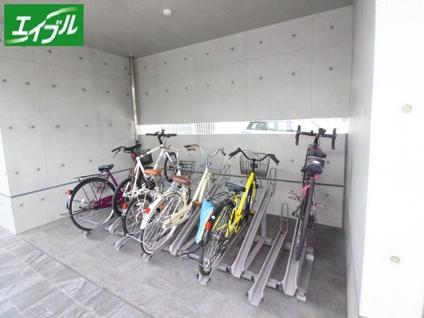 駐輪場