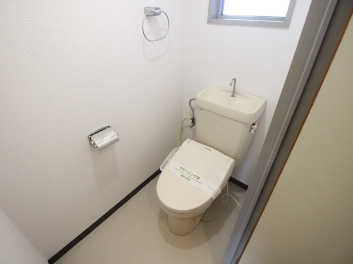 物件内観写真13　(トイレ)