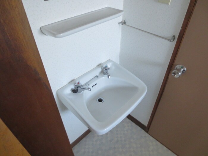 物件内観写真15　(洗面)