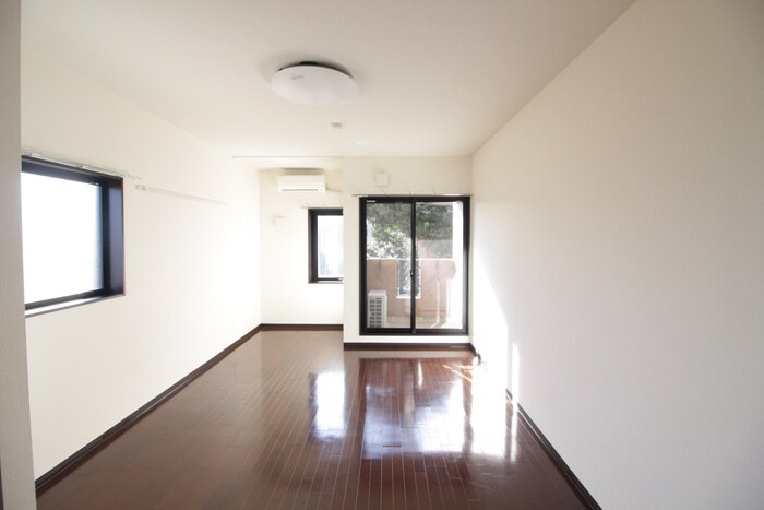 物件内観写真16　(居室)