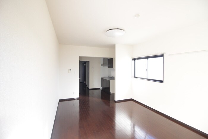 物件内観写真19　(居室)