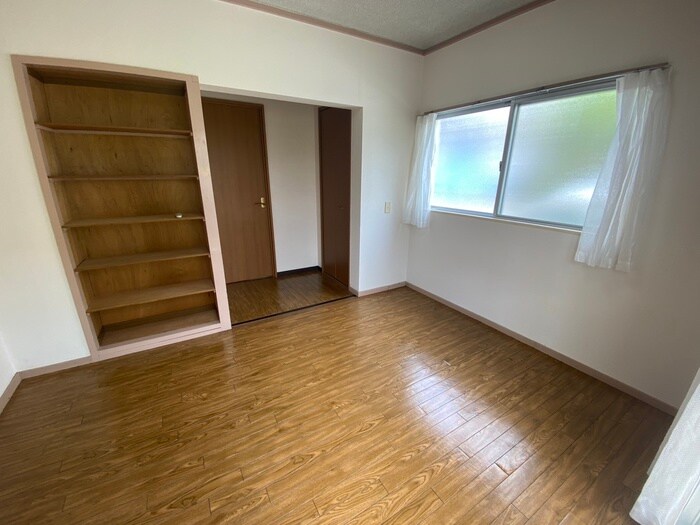 物件内観写真7　(居室)