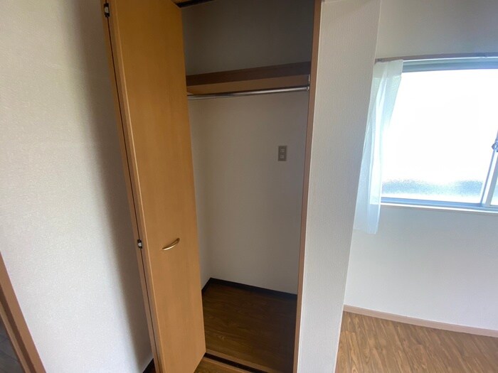 物件内観写真11　(収納)