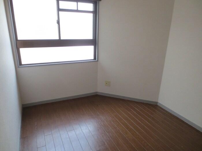 物件内観写真12　(居室)