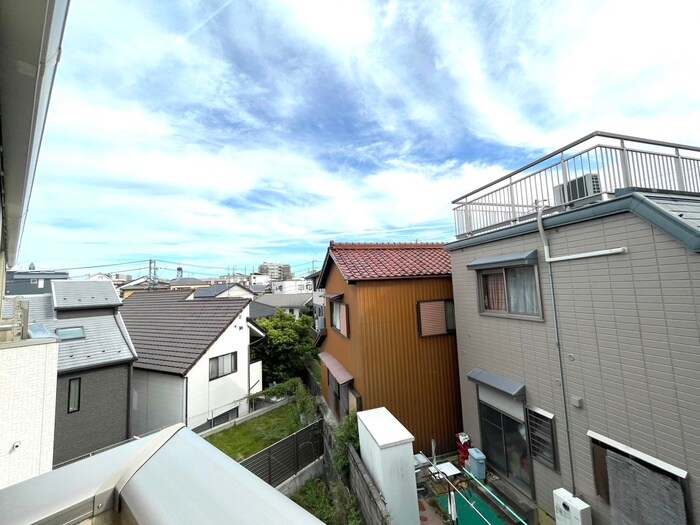 物件内観写真16　(室内からの展望)