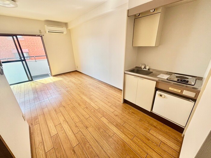 物件内観写真9　(居室)