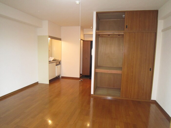 物件内観写真10　(内観写真)