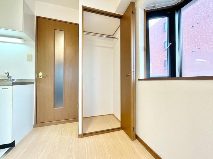 物件内観写真10　(収納)