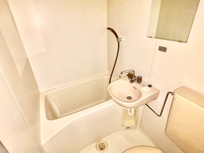 物件内観写真12　(バス／シャワールーム等)