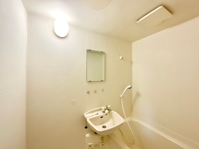 物件内観写真13　(洗面)