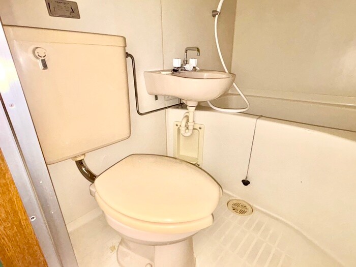 物件内観写真15　(トイレ)