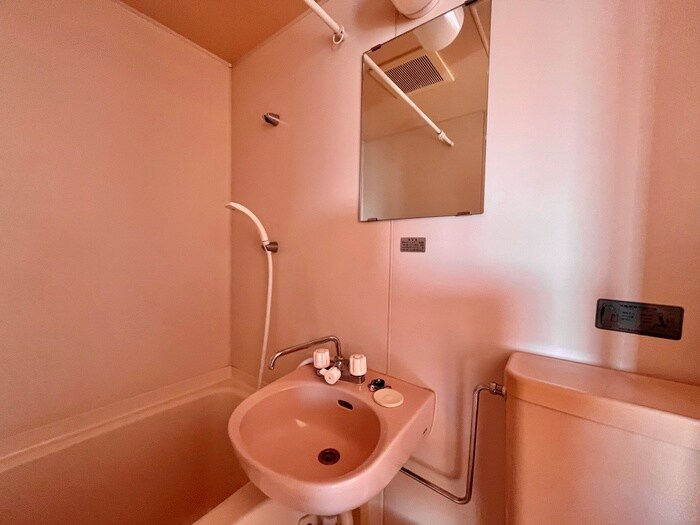 物件内観写真17　(洗面)