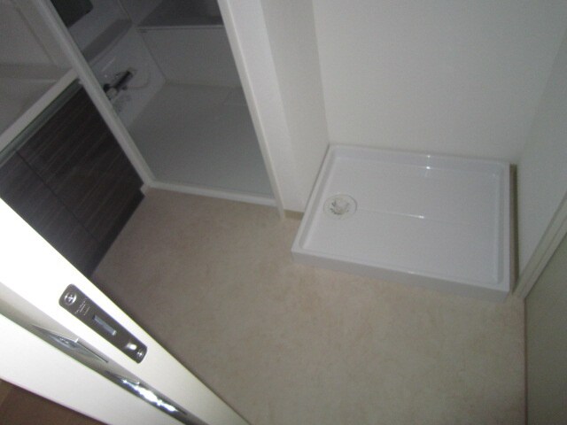 物件内観写真9　(洗濯機置場)