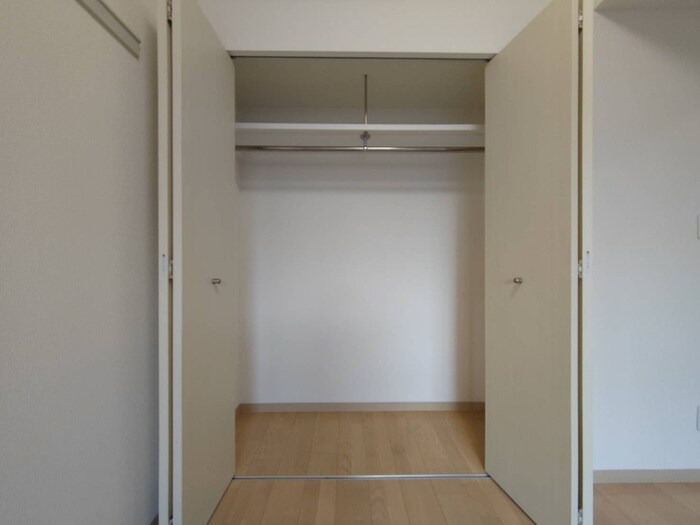 物件内観写真10　(収納)