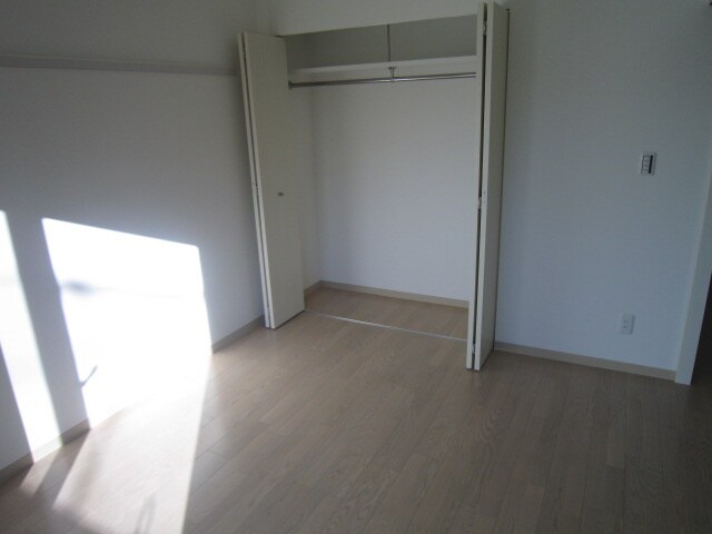 物件内観写真14　(収納)