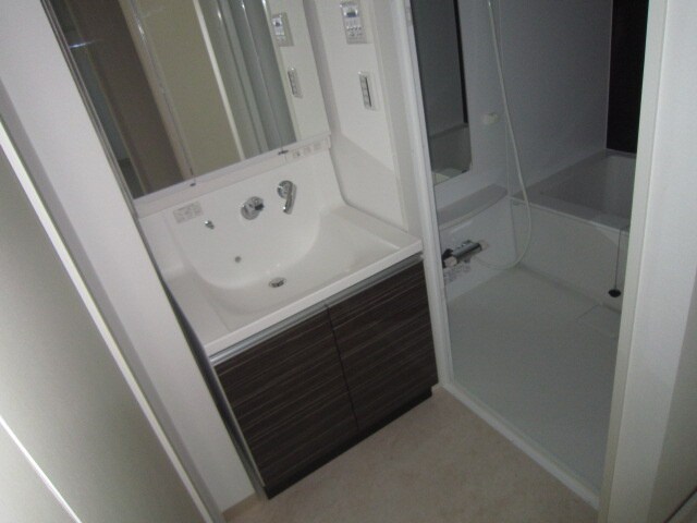 物件内観写真16　(洗面)
