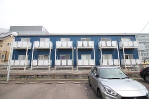 ｻ-ﾌﾟﾗｽﾜﾝ中根外観写真