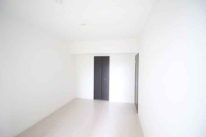 物件内観写真16　(居室)