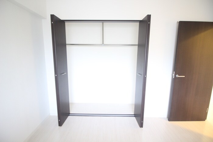 物件内観写真18　(収納)