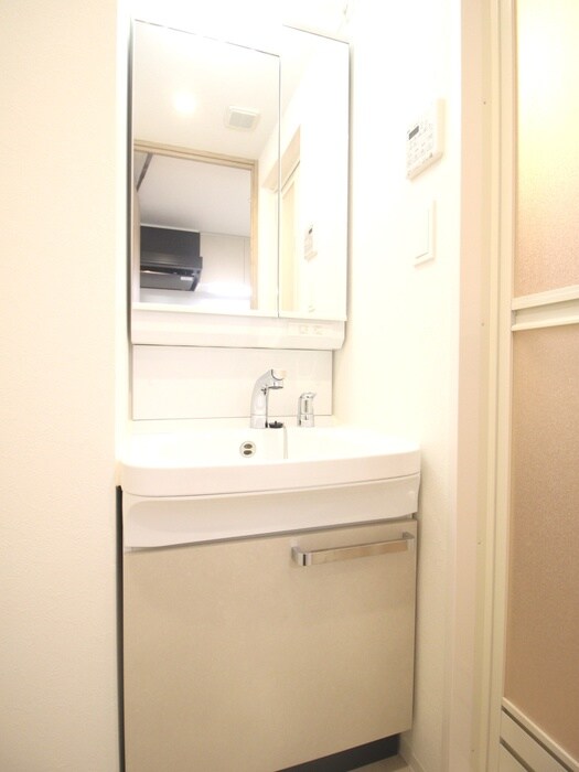 物件内観写真13　(洗面)