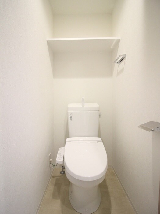 物件内観写真14　(トイレ)