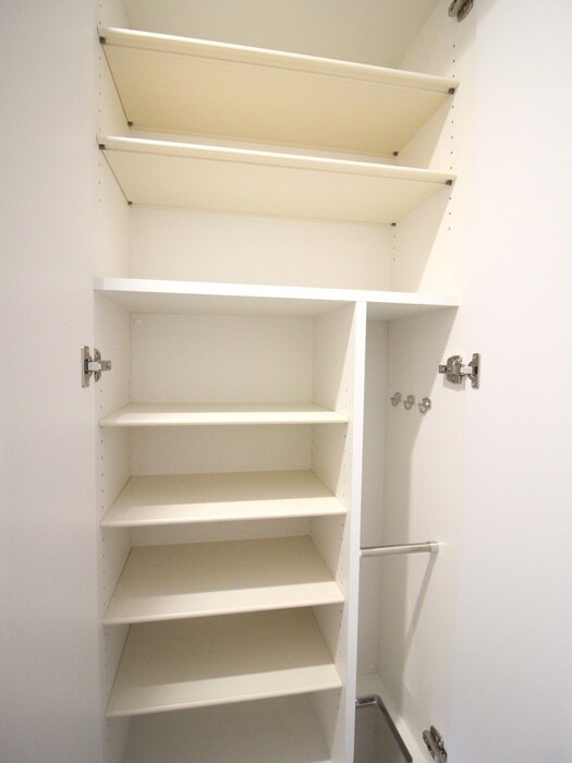 物件内観写真16　(靴箱)