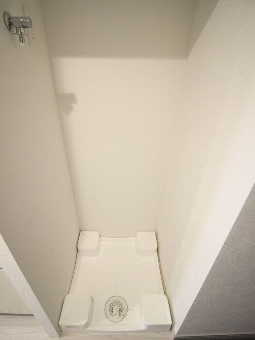 物件内観写真19　(洗濯機置場)