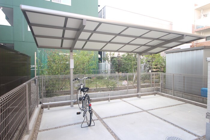 物件外観写真6　(駐輪場)