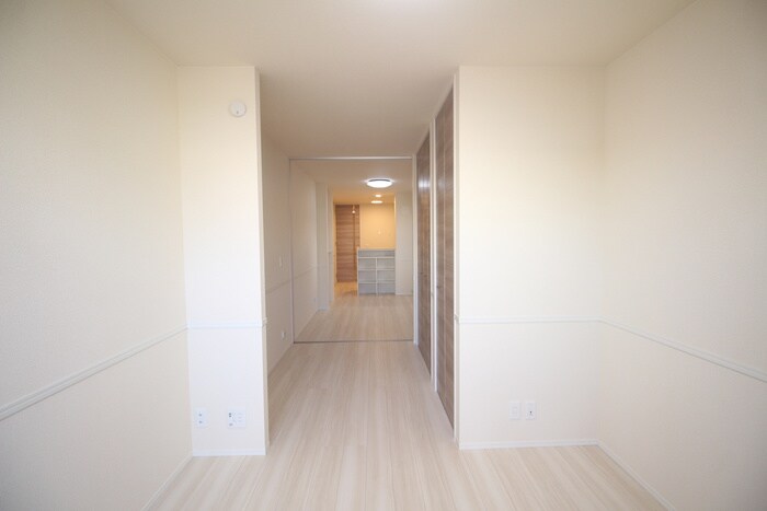 物件内観写真16　(居室)