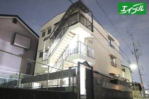 グロリアス堀田外観写真