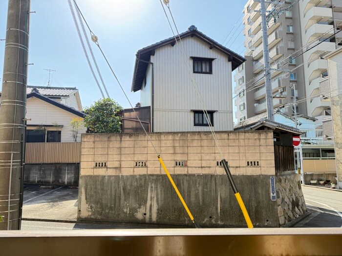 物件内観写真21　(玄関)